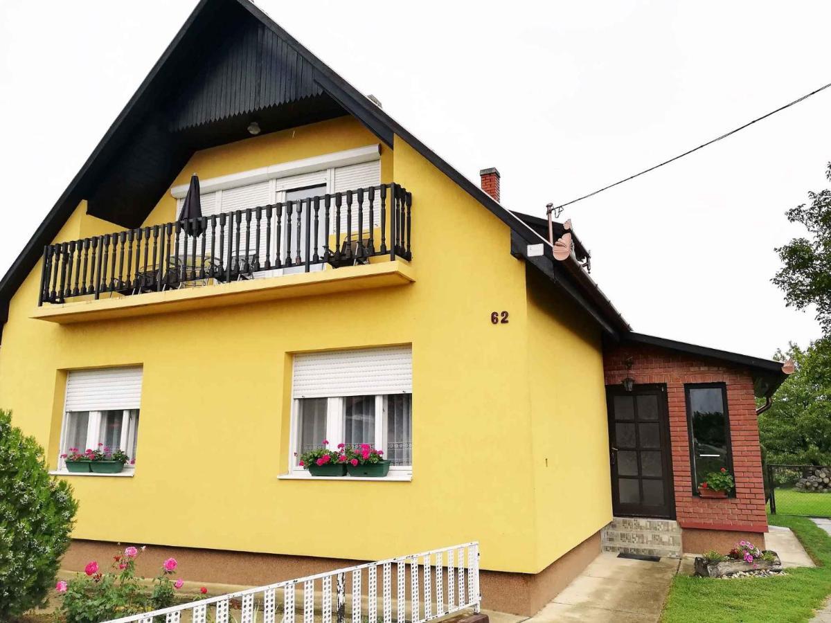 Apartment Balatonbereny 4 Exterior photo